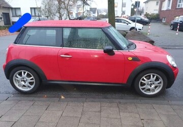 Mini (alt) 232.800 km 3.500 &euro; Osnabrück 49074