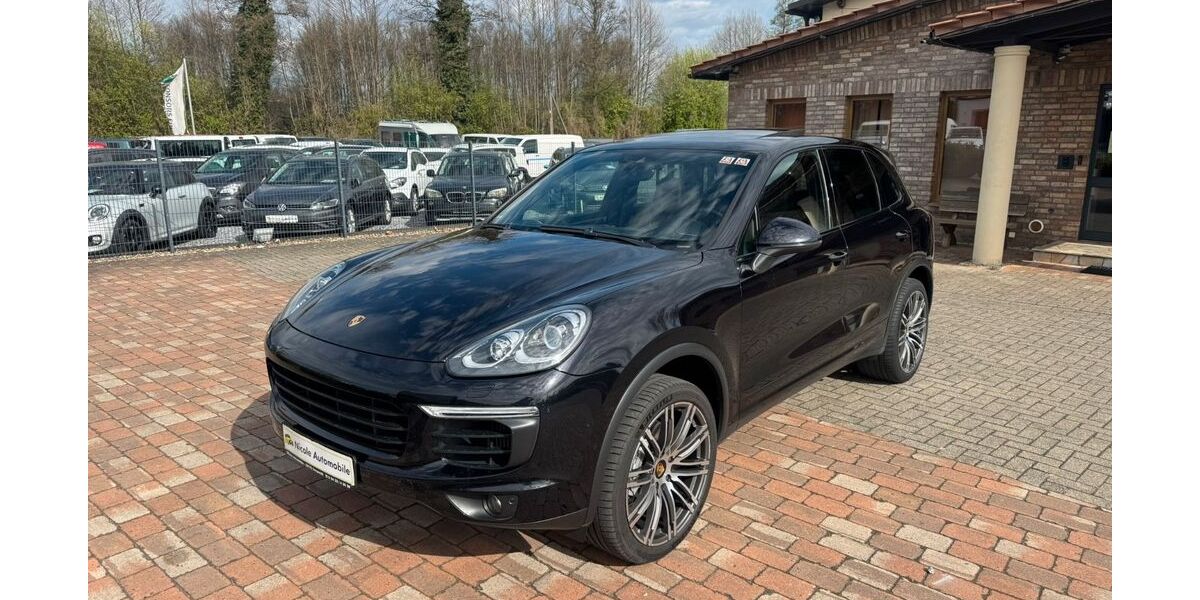 Porsche Cayenne 192.800 km 28.750 &euro; Versmold 33775
