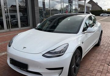Tesla Model 3 64.500 km 22.990 &euro; Ibbenbüren 49477