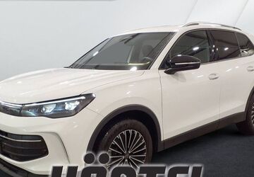 VW Tiguan 25.500 km 36.000 &euro; Osnabrück 49084