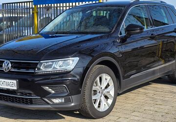 VW Tiguan 272.599 km 17.199 &euro; Osnabrück 49084