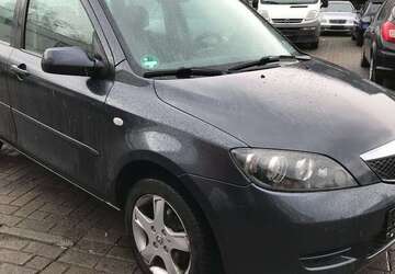 Mazda 2 137.000 km 2.400 &euro; Osnabrück 49090