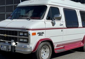 Chevrolet Chevy Van 99.000 km 32.000 &euro; Osnabrück 49078