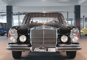 Mercedes-Benz 280 12.560 km 28.900 &euro; Osnabrück 49076
