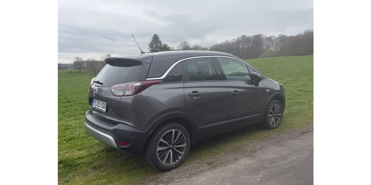 Opel Crossland (X) 73.424 km 11.900 &euro; Ibbenbüren 49479