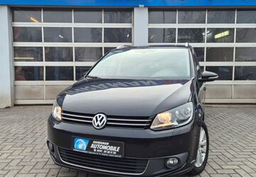 VW Touran 209.000 km 6.699 &euro; Osnabrück 49090