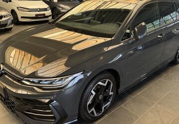 VW Golf 11.500 km 29.599 &euro; Versmold 33775