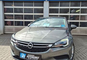 Opel Astra 108.000 km 8.699 &euro; Osnabrück 49090