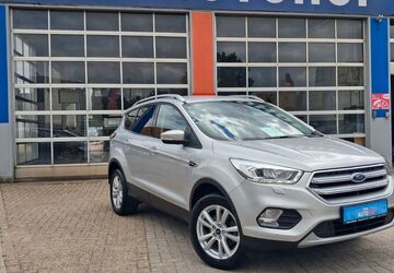 Ford Kuga 81.000 km 12.699 &euro; Osnabrück 49090
