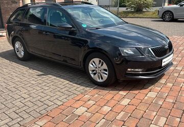 Skoda Octavia 157.700 km 12.350 &euro; Versmold 33775