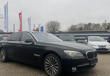 BMW 750 118.000 km 13.000 &euro; Rheine 49432