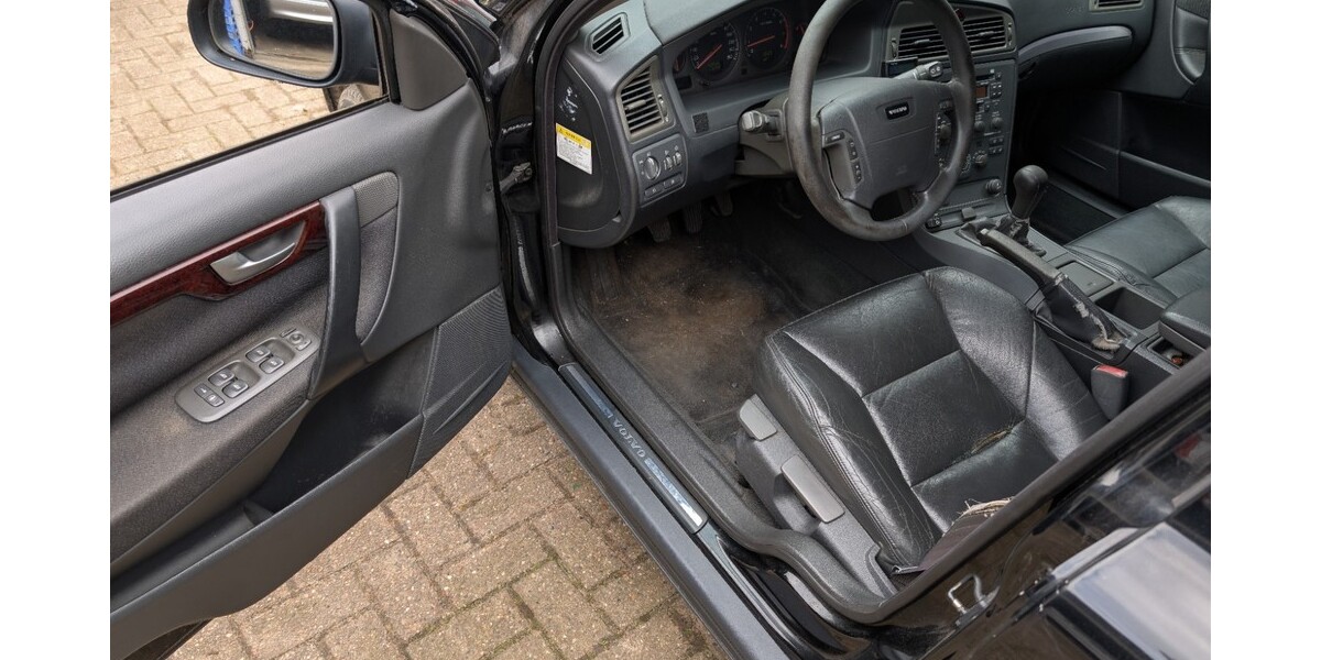 Volvo V70 400.500 km 1.600 &euro; Bissendorf 49143