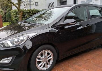 Hyundai i30 143.000 km 4.999 &euro; Ibbenbüren 49477