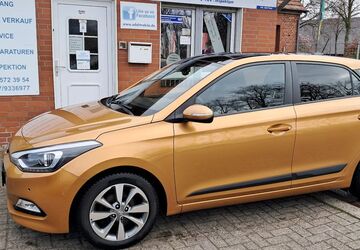 Hyundai i20 96.000 km 8.000 &euro; Voltlage bei Osnabrück 49599