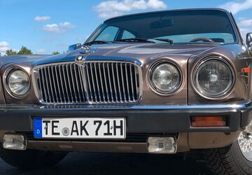 Jaguar XJ12 118.100 km 9.800 &euro; Ibbenbüren 49477
