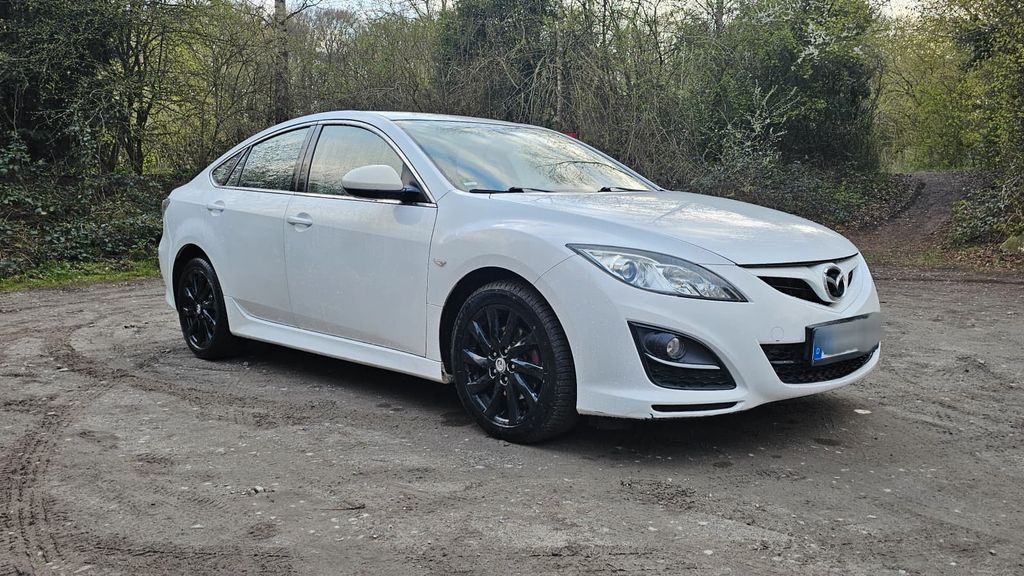 Mazda 6 179.000 km 5.300 &euro; Damme 49401