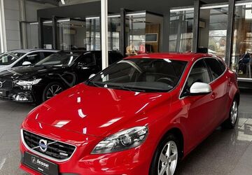 Volvo V40 150.500 km 9.990 &euro; Ibbenbüren 49477
