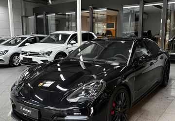 Porsche Panamera 61.568 km 95.990 &euro; Ibbenbüren 49477