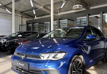 VW Polo 8.147 km 17.990 &euro; Ibbenbüren 49477