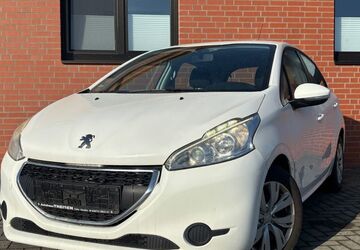 Peugeot 208 150.000 km 3.390 &euro; Bad Laer 49196