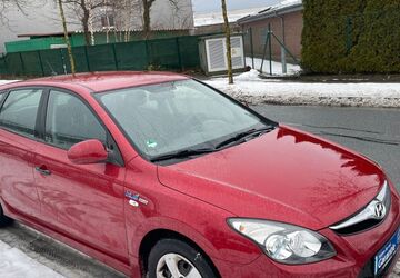 Hyundai i30 134.000 km 4.750 &euro; Georgsmarienhütte 49124