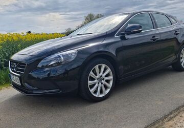 Volvo V40 121.000 km 12.500 &euro; Ibbenbüren 49479