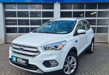 Ford Kuga 124.000 km 9.399 &euro; Osnabrück 49090