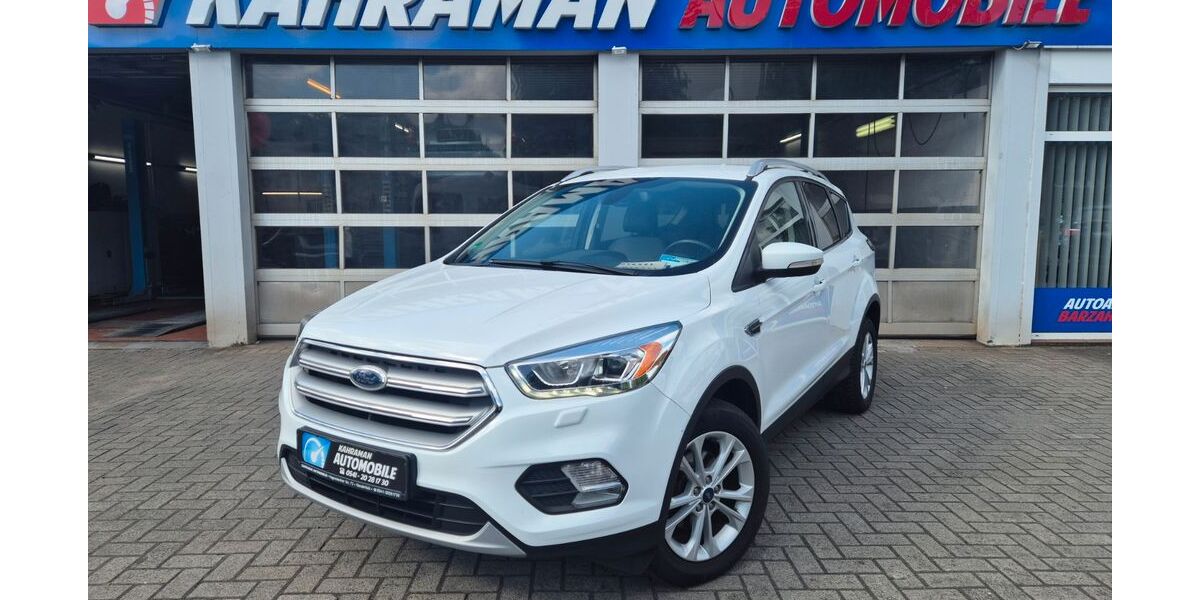 Ford Kuga 124.000 km 9.399 &euro; Osnabrück 49090