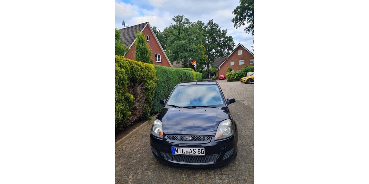 Ford Fiesta 198.000 km 1.100 &euro; Hasbergen 49205