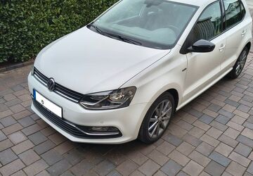 VW Polo 215.700 km 5.299 &euro; Bad Laer 49196