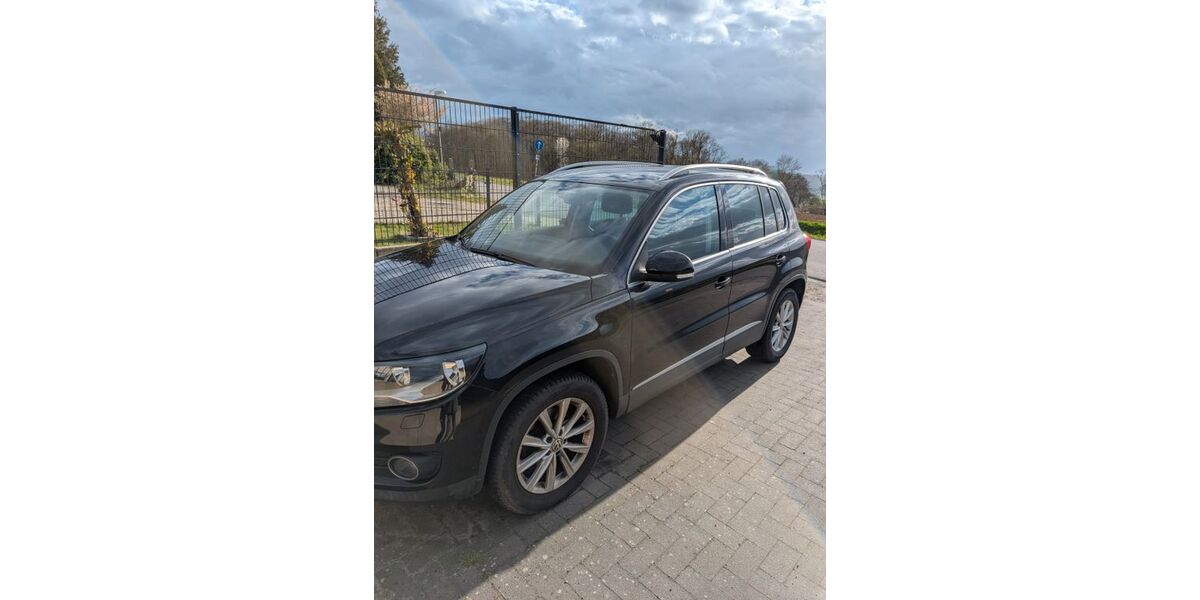 VW Tiguan 136.000 km 10.700 &euro; Osnabrück 49086
