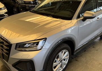 Audi Q2 6.500 km 29.999 &euro; Versmold 33775