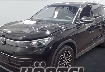VW Tiguan 17.000 km 37.800 &euro; Osnabrück 49084