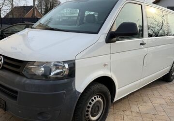 VW T5 Transporter 197.522 km 10.990 &euro; Versmold 33775