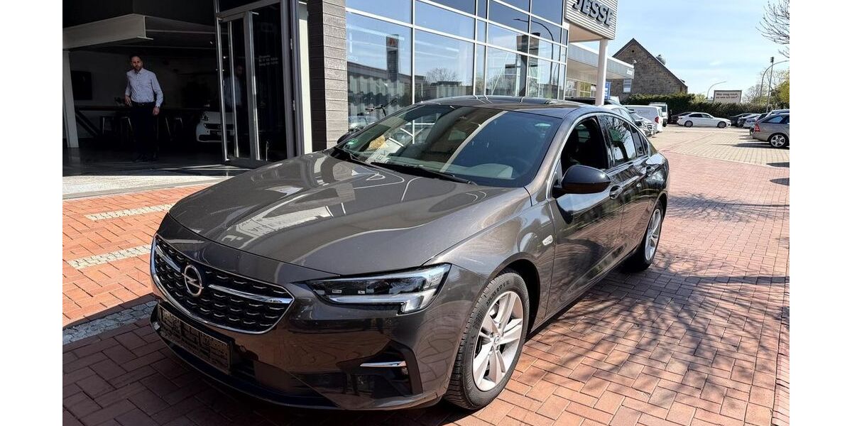 Opel Insignia 89.000 km 18.990 &euro; Ibbenbüren 49477