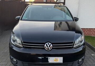 VW Touran 281.079 km 5.200 &euro; Bad Iburg 49186