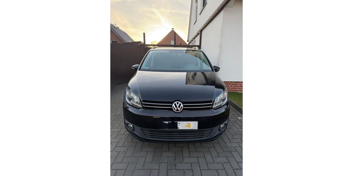 VW Touran 281.079 km 5.200 &euro; Bad Iburg 49186