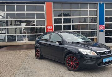 Ford Focus 92.000 km 3.699 &euro; Osnabrück 49090