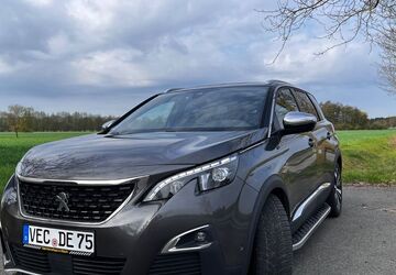 Peugeot 5008 187.000 km 18.800 &euro; Damme 49401