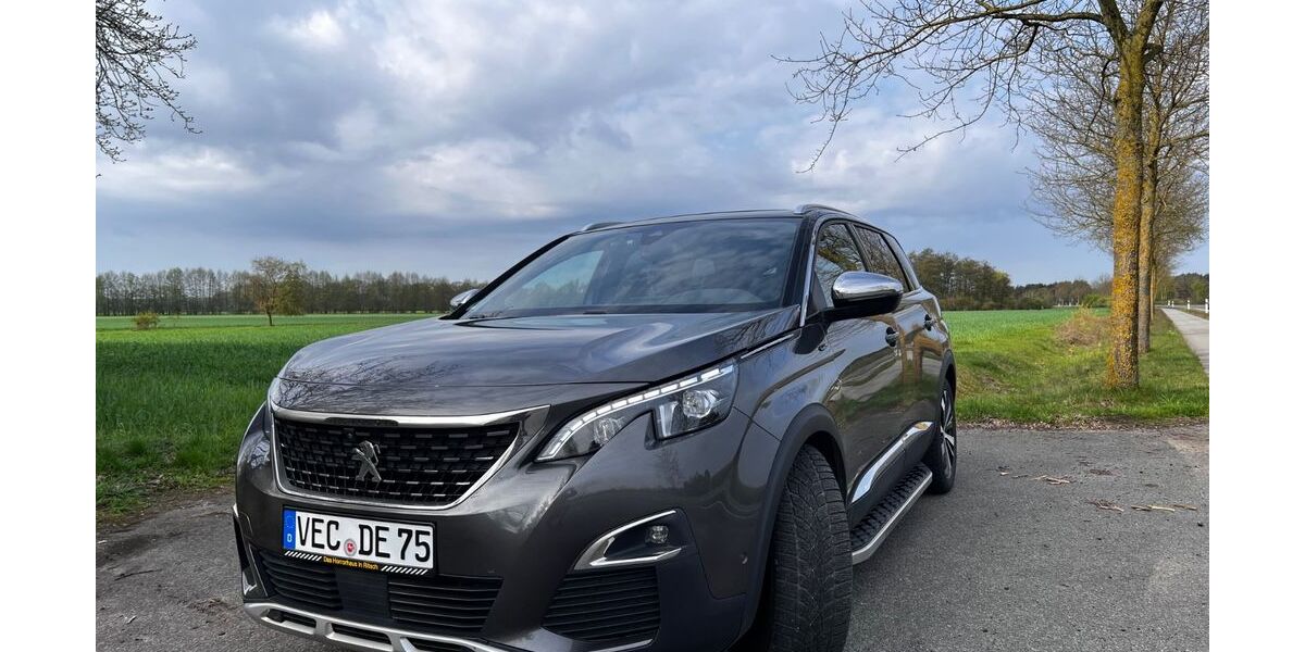 Peugeot 5008 187.000 km 18.800 &euro; Damme 49401
