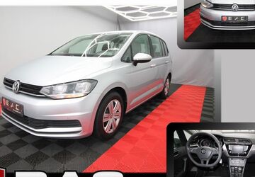 VW Touran 96.700 km 14.100 &euro; Osnabrück 49086
