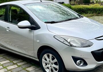 Mazda 2 52.000 km 9.100 &euro; Osnabrück 49086