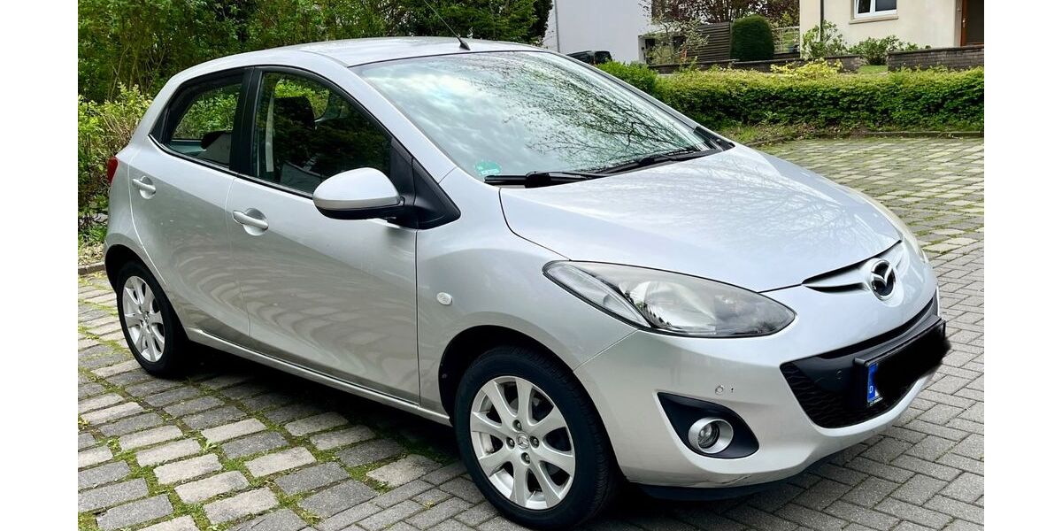 Mazda 2 52.000 km 9.100 &euro; Osnabrück 49086