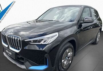 BMW iX1 17.023 km 31.950 &euro; Ibbenbüren 49479