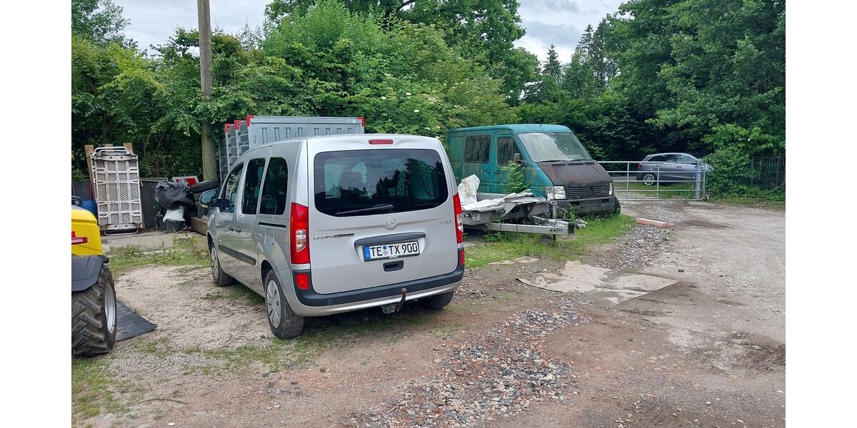 Mercedes-Benz Citan Kombi 176.000 km 8.500 &euro; Tecklenburg 49545