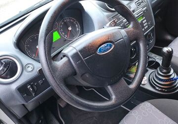 Ford Fiesta 79.800 km 2.399 &euro; Osnabrück 49080