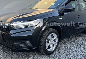 Dacia Sandero 39.800 km 14.800 &euro; Georgsmarienhütte 49124