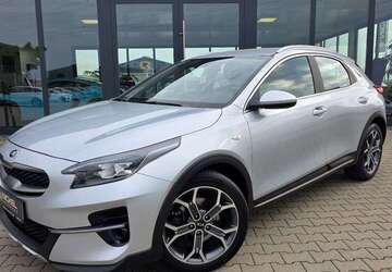 Kia XCeed 54.152 km 18.499 &euro; Damme 49401