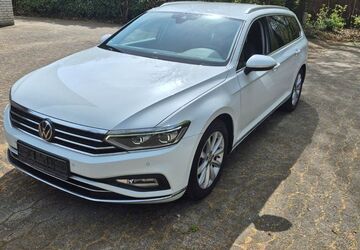 VW Passat Variant 76.500 km 22.500 &euro; Neuenkirchen-Vörden 49434