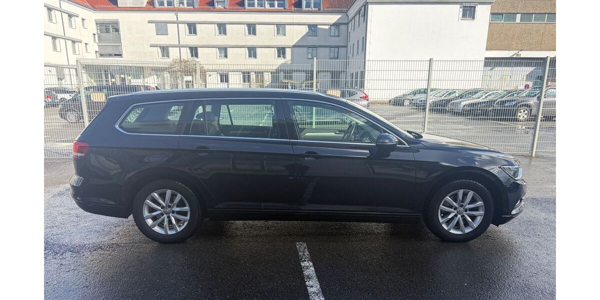 VW Passat Variant 122.500 km 12.000 &euro; Osnabrück 49074